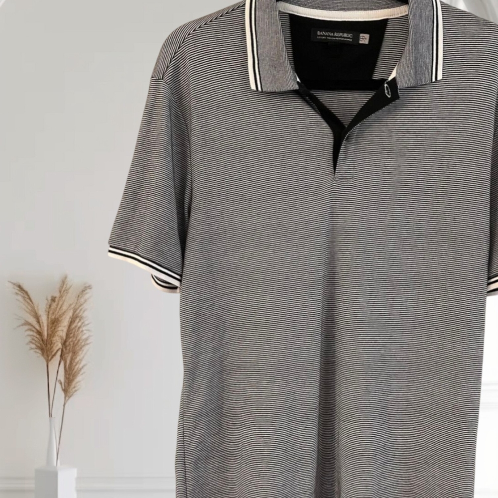 Banana Republic Black Polo Shirt Classic Design